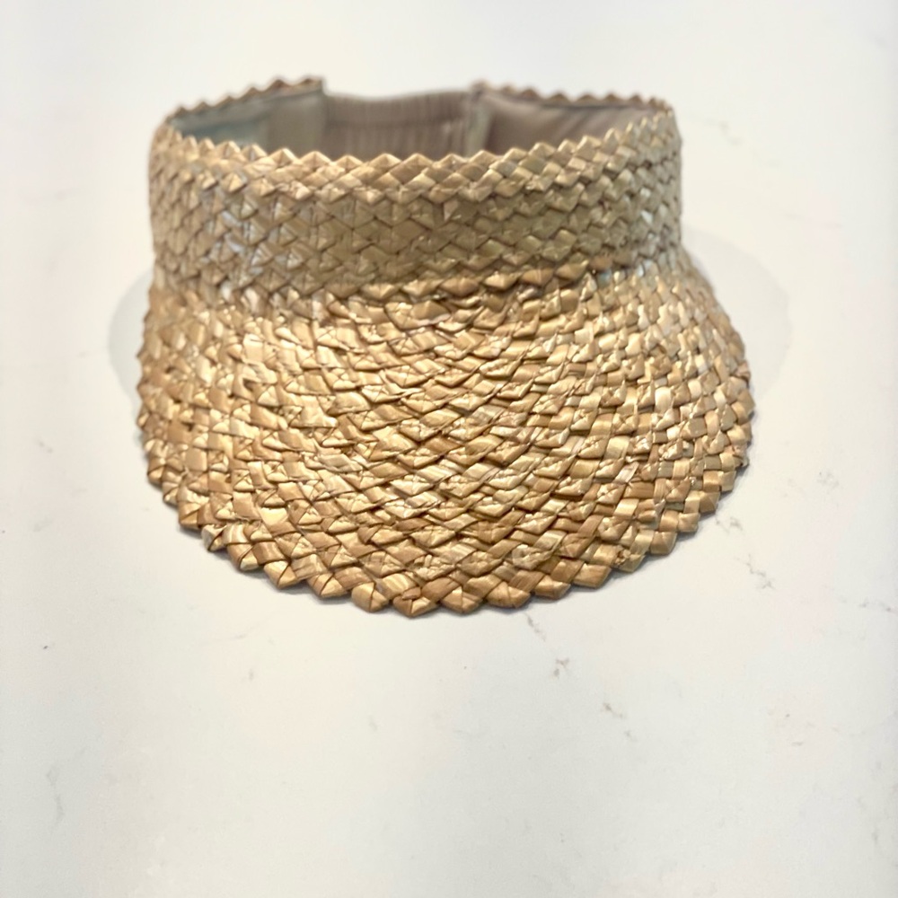 NWT Hemlock Capri Visor in Honeycomb